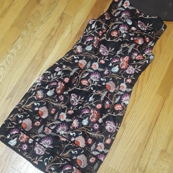 Women's 0 Sheath Dress, Like New - Picture 3 of 5